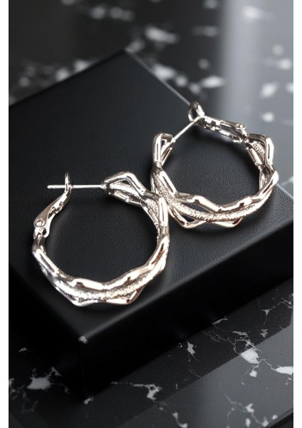 Kadın Çelik Gümüş Kaplama Dalgalı Örgü Tasarım Model Günlük Kombin Küpe fiyatları