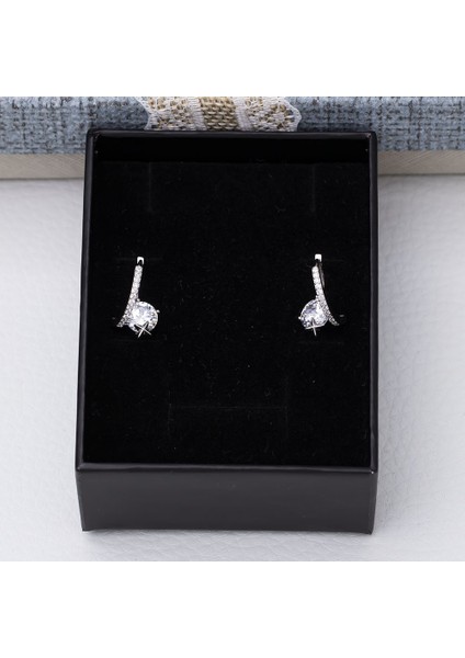 Tektaş Model 925 Ayar Gümüş Zirkon Taşlı Kadın Halka Küpe fırsatları