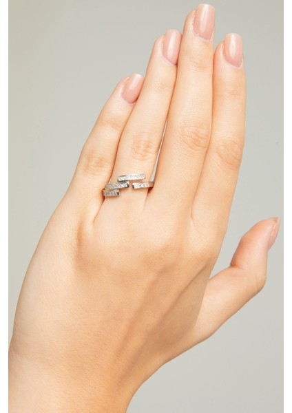 Kadın Paralel Şerit Tasarımlı Model Çelik Zirkon Taşlı Gümüş Kaplama Ayarlanabilir Işıltılı Yüzük