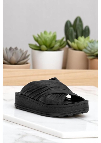 D25YT-1430 Siyah Hakiki Deri Tam Ortopedik Günlük Kadın Terlik fiyatları