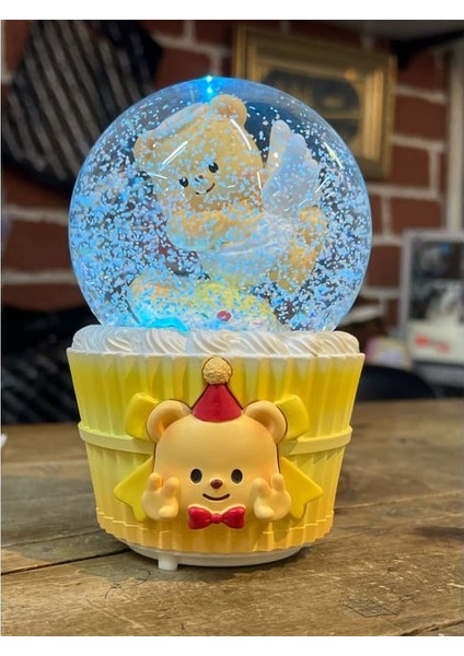 Cupcake Temalı Melek Ayıcık Temalı Işıklı Müzikli Püskürtmeli Kar Küresi modelleri