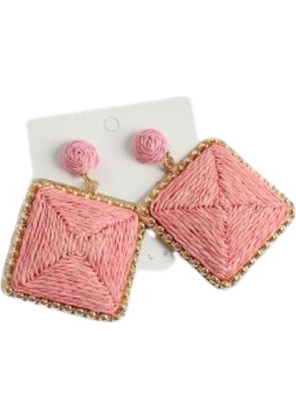 Pembe Kare Küpe