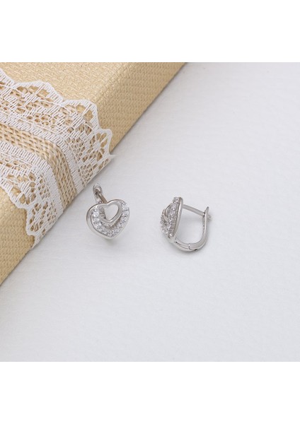 Kalp Model-3 925 Ayar Gümüş Zirkon Taşlı Kadın Küpe modelleri