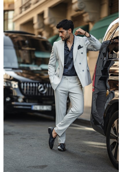 Özel Tasarım Çizgi Detaylı Kruvaze Takım Elbise fiyatları