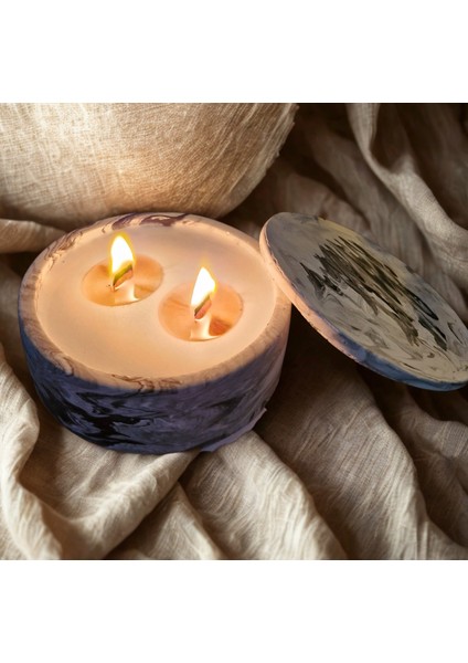 Siyah Beyaz Renk Geçişli, Tabakta, Ahşap Fitilli, Tarçın Kokulu Mum fırsatları