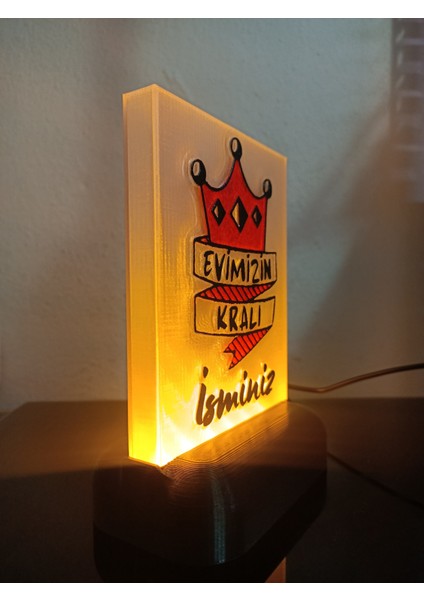 Kişiye Özel Isimli Babaya Hediyelik Kablolu LED Lamba - M3 - Evimizin Kralı - Amber Işıklı