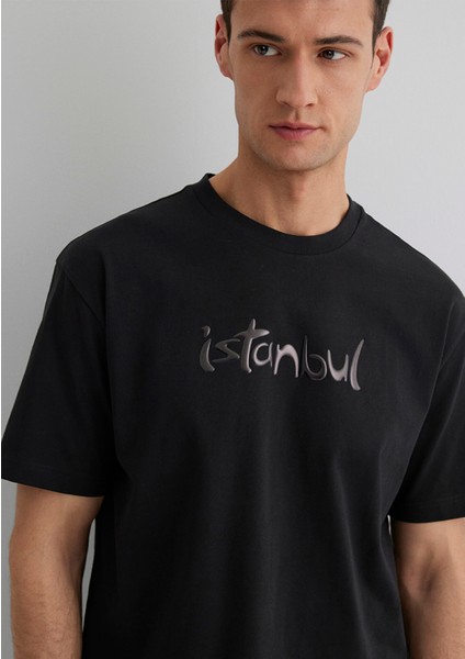 Istanbul Baskılı Siyah Tişört 0613002-71379 modelleri