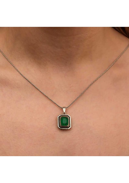 Gümüş Yeşil Taşlı Otantik Kadın Kolye fiyatları