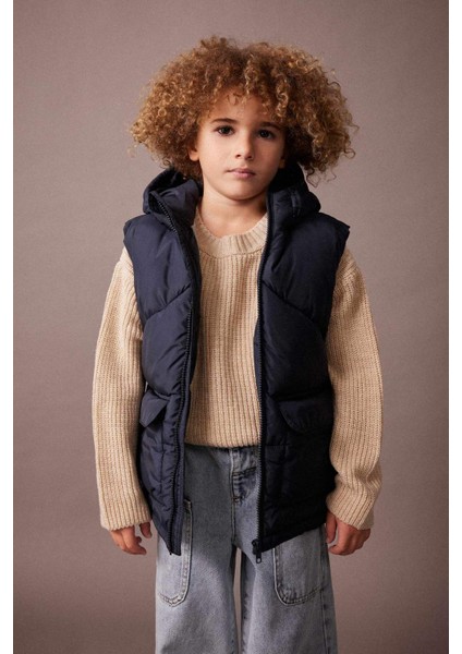Erkek Çocuk Kapüşonlu Polar Astarlı Şişme Yelek A2524A823WN modelleri