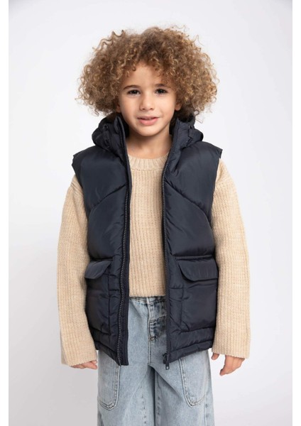 Erkek Çocuk Kapüşonlu Polar Astarlı Şişme Yelek A2524A823WN fırsatları