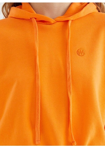 Turuncu Kapüşonlu Pamuklu Regular Fit Kadın Sweatshirt Enjoy Cropped Hoodıe modelleri