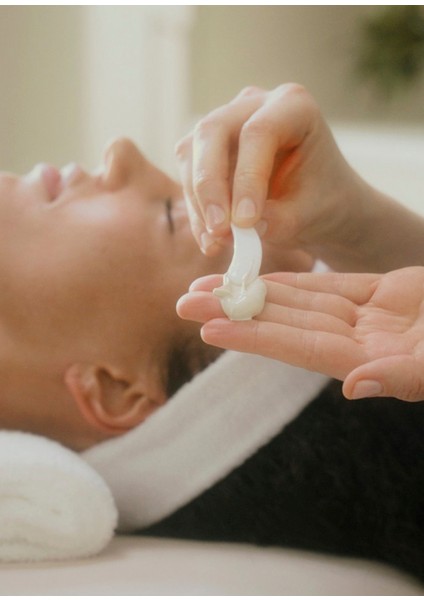 Intensive Resurfacing Masque Pürüzsüzleştirici Parlaklık Veren Krem Yüz Maskesi 120 gr fiyatları