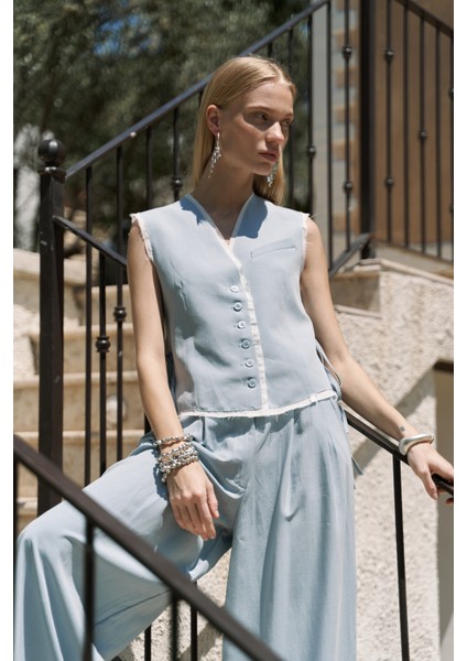 Shonas Bağcık Detay Mavi Yelek Pantolon Takım