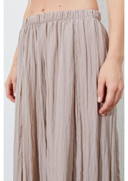 Kadın Vizon Beli Lastikli Bol Paça Kırışık Pantolon