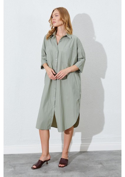 Kadın Çağla Bol Kalıp Çift Cepli Gömlek Elbise