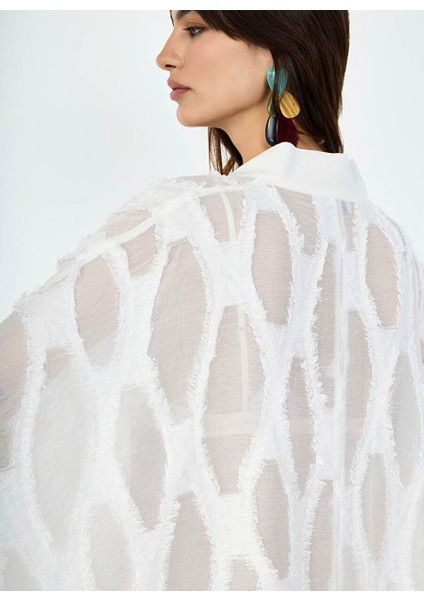 Beyaz Jakarlı Kaftan