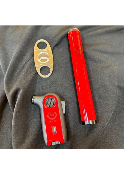 Royale Puro Aksesuar Seti Kırmızı – Çakmak, Tüp ve Kesici MYONROYALE001 fiyatları