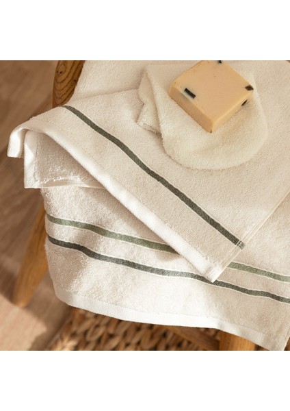 Narcıso Havlu 30X50 cm Ekru fiyatları