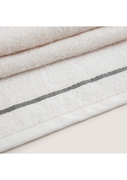 Narcıso Havlu 30X50 cm Ekru indirimleri