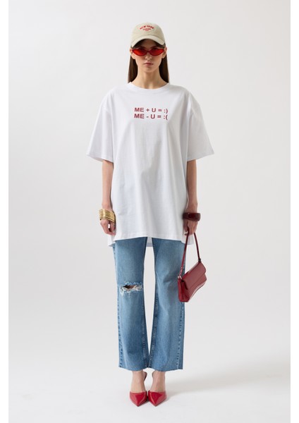 Kabartma Baskılı Beyaz T-Shirt fiyatları