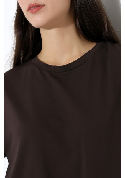Oversize Bisiklet Yaka %100 Pamuk Penye Kompakt Basic T-Shirt 21752 Kahve fiyatları