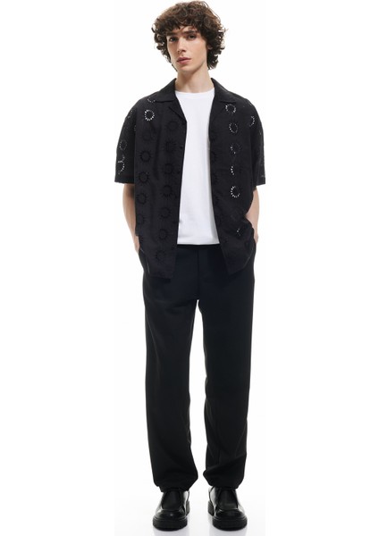 Regular Fit Pamuklu Devrik Yaka Desenli Kısa Kollu Gömlek fiyatları