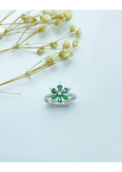 925 Ayar Gümüş Lotus Çiçeği Seti ( Kolye , Yüzük , Küpe ) fiyatları