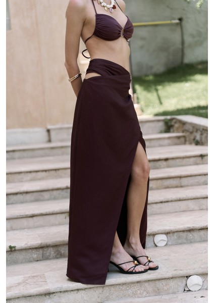 Fabriyonto Asimetrik Bordo Uzun Etek fırsatları