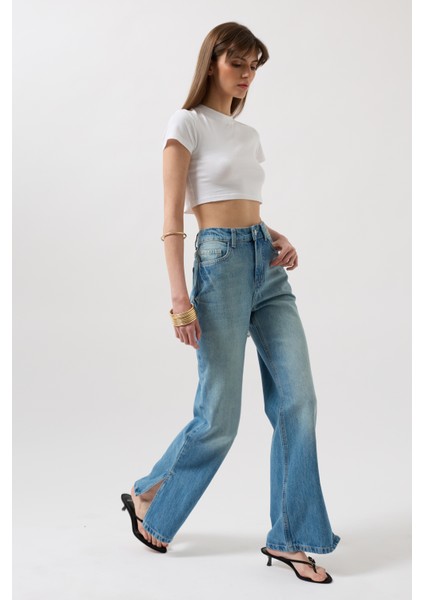 Paça Yırtmaçlı Yüksek Bel Mavi Jean