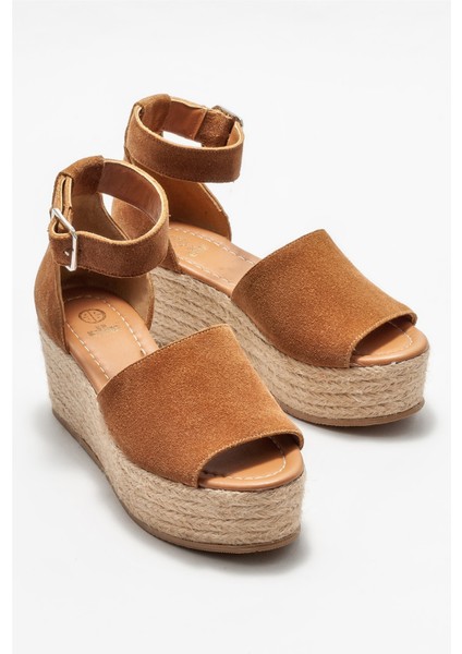 Taba Deri Kadın Dolgu Topuklu Sandalet fiyatları