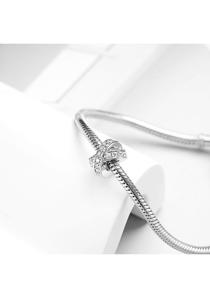 x Charm, Kristal Taşlarla Işlenmiş, 925 Ayar Gümüş modelleri