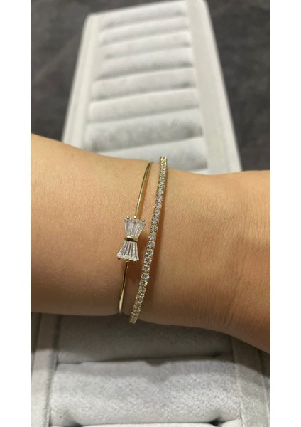 Kadın Altın Renginde Çelik Bileklik