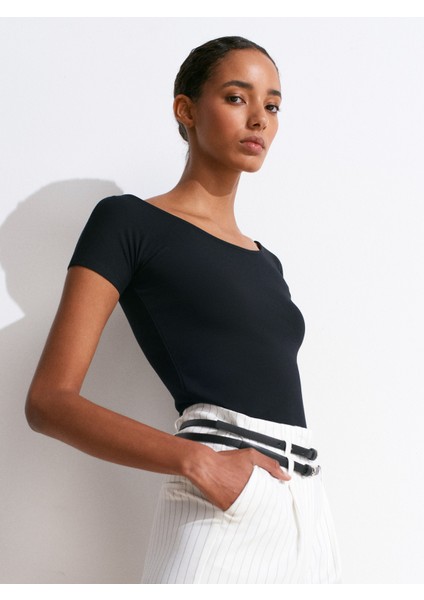 31922 Kısa Kollu T-Shirt-Siyah