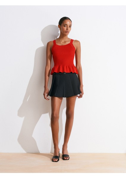 10775 Kare Yaka Askılı Fırfırlı Triko Bluz-Kırmızı indirimleri