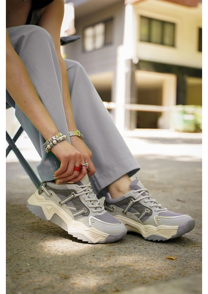 Kadın Sneaker Bağcıklı Fileli Kalın Taban Spor Ayakkabı Azlin
