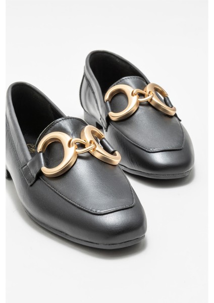 Siyah Deri Kadın Loafer modelleri