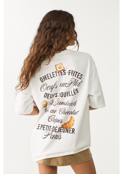 Kalın Pamuklu Kruvasan Baskılı Oversize T-Shirt