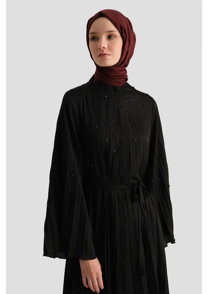 Taş Işlemeli Piliseli Abaya 25Y8302 Siyah