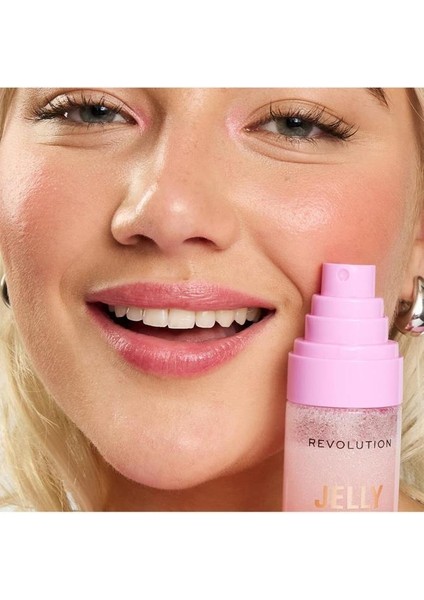 Revolutıon Jelly Mıst Fıxıng Spray 70ML fırsatları