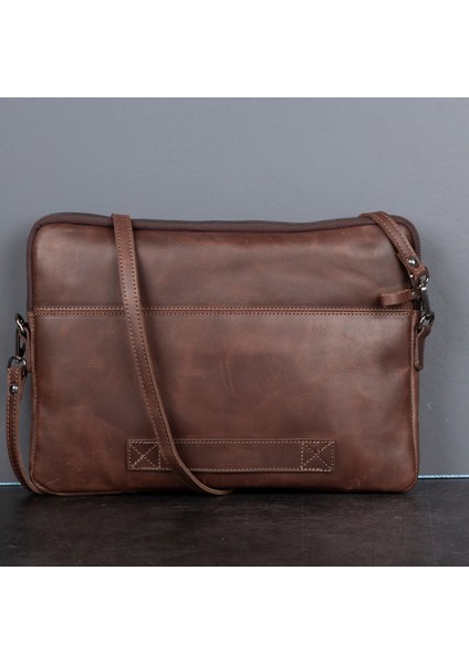 Seward Hakiki Deri Omuz Askılı Laptop ve Tablet Çantası (14” ve 16” Uyumlu) modelleri