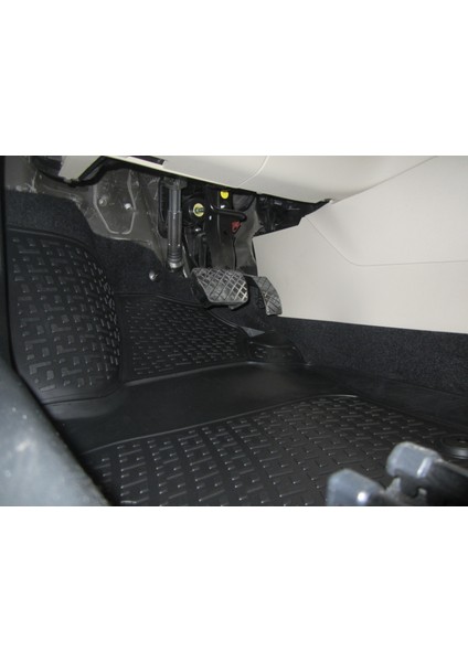 Skoda Rapıd 3D Siyah Havuzlu Paspas 2012 ve 2021 fiyatları