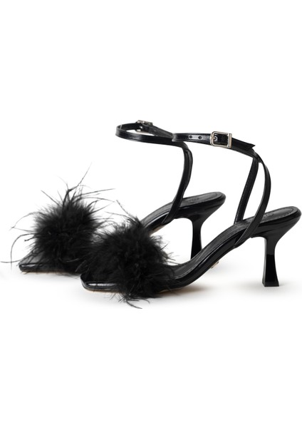 Diva Tüylü Siyah Kadeh Topuklu Ayakkabı indirimleri