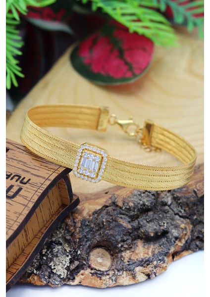 Zirkon Taşlı Baget Model 4 Sıra Trabzon Hasırı Altın Kaplama Gümüş Bileklik 201024322 fiyatları