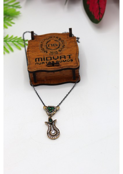 Zümrüt Taşlı Lale Model Kadın Gümüş Otantik Kolye 201024315 modelleri