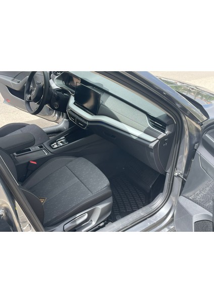 Skoda Octavıa 3D Siyah Havuzlu Paspas 2021 ve Sonrası