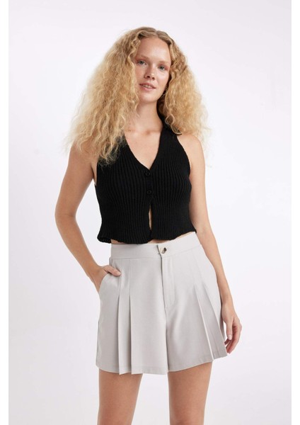 Regular Fit Yüksek Bel Pileli Şort D0963AX24SM