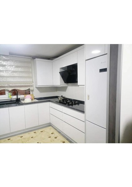 Parlak Beyaz 50X100CM Yapışkanlı Folyo Mutfak Dolap ve Mobilya Kaplama Folyosu