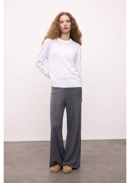 Relax Fit Triko Pantolon Basic Düz Beli Lastikli Geniş Paça V0088AZ24AU fiyatları