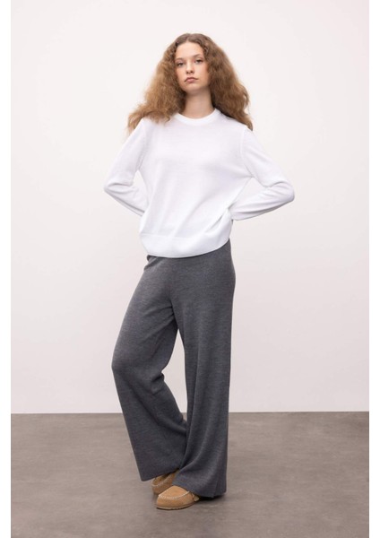 Relax Fit Triko Pantolon Basic Düz Beli Lastikli Geniş Paça V0088AZ24AU modelleri