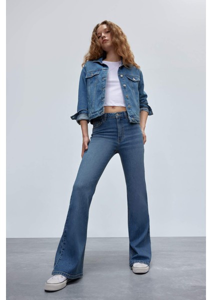 Mia Yüksek Bel Geniş Paça Jean Pantolon D6640AX25SP modelleri